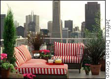 Designer Jay Jeffers turned this San Francisco rooftop deck into a comfy retreat.